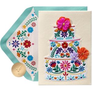 Papyrus Spanish Birthday Card (Feliz Cumpleaños)(FSC Floral Embroidered Cake)